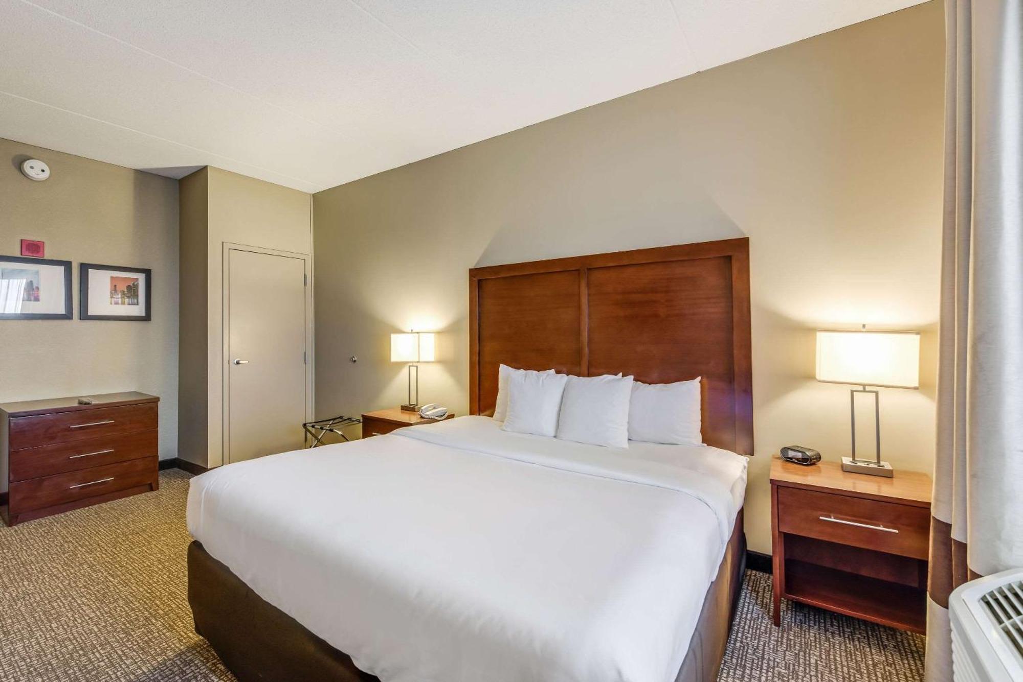 Comfort Suites Chicago O'Hare Airport Schiller Park Ngoại thất bức ảnh