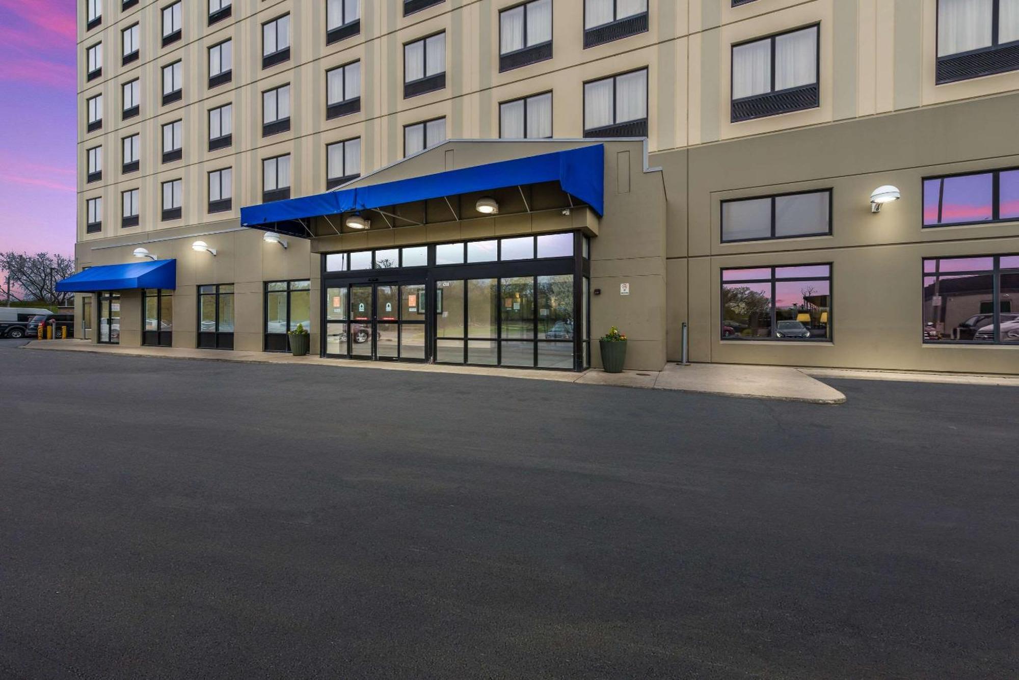 Comfort Suites Chicago O'Hare Airport Schiller Park Ngoại thất bức ảnh