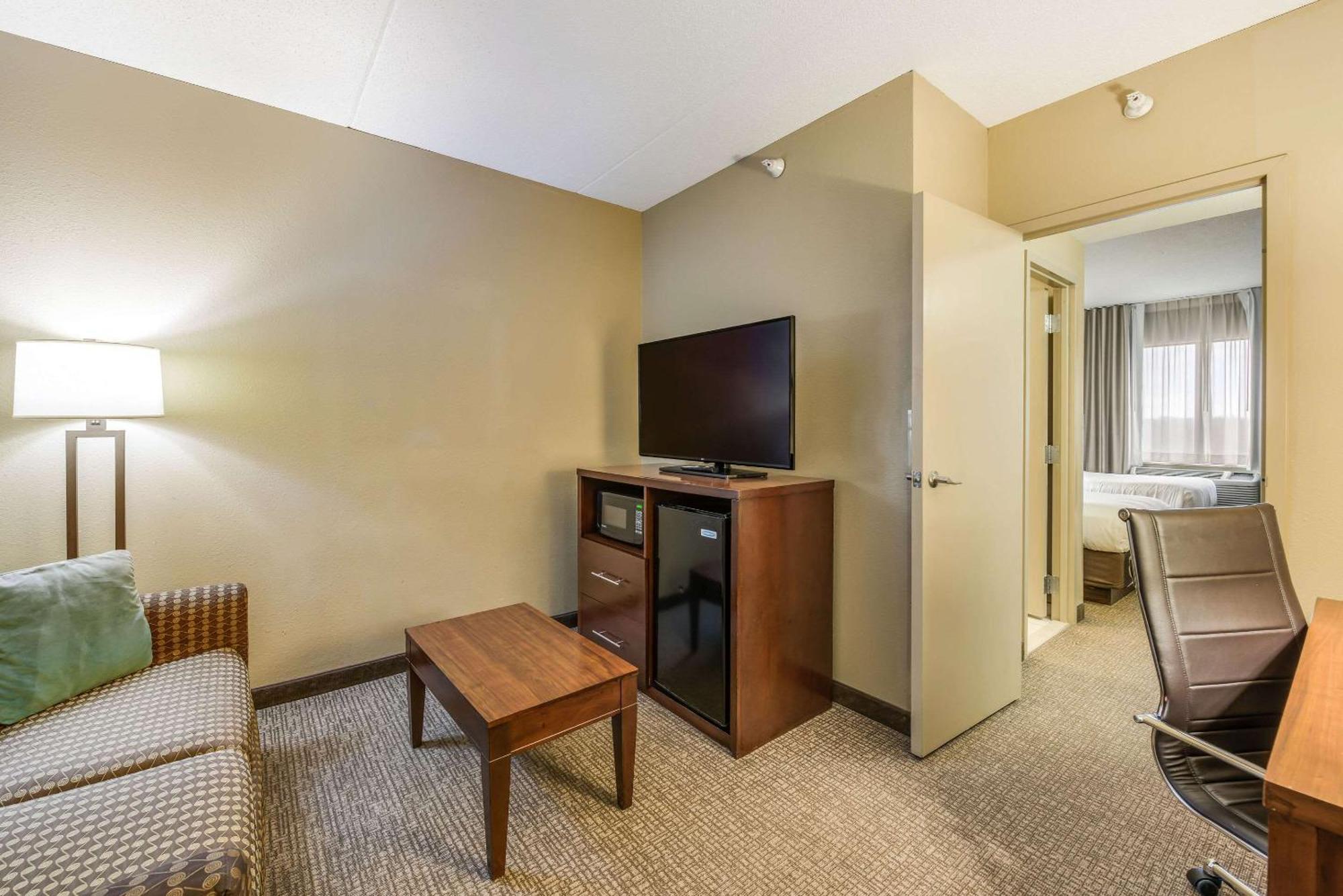 Comfort Suites Chicago O'Hare Airport Schiller Park Ngoại thất bức ảnh