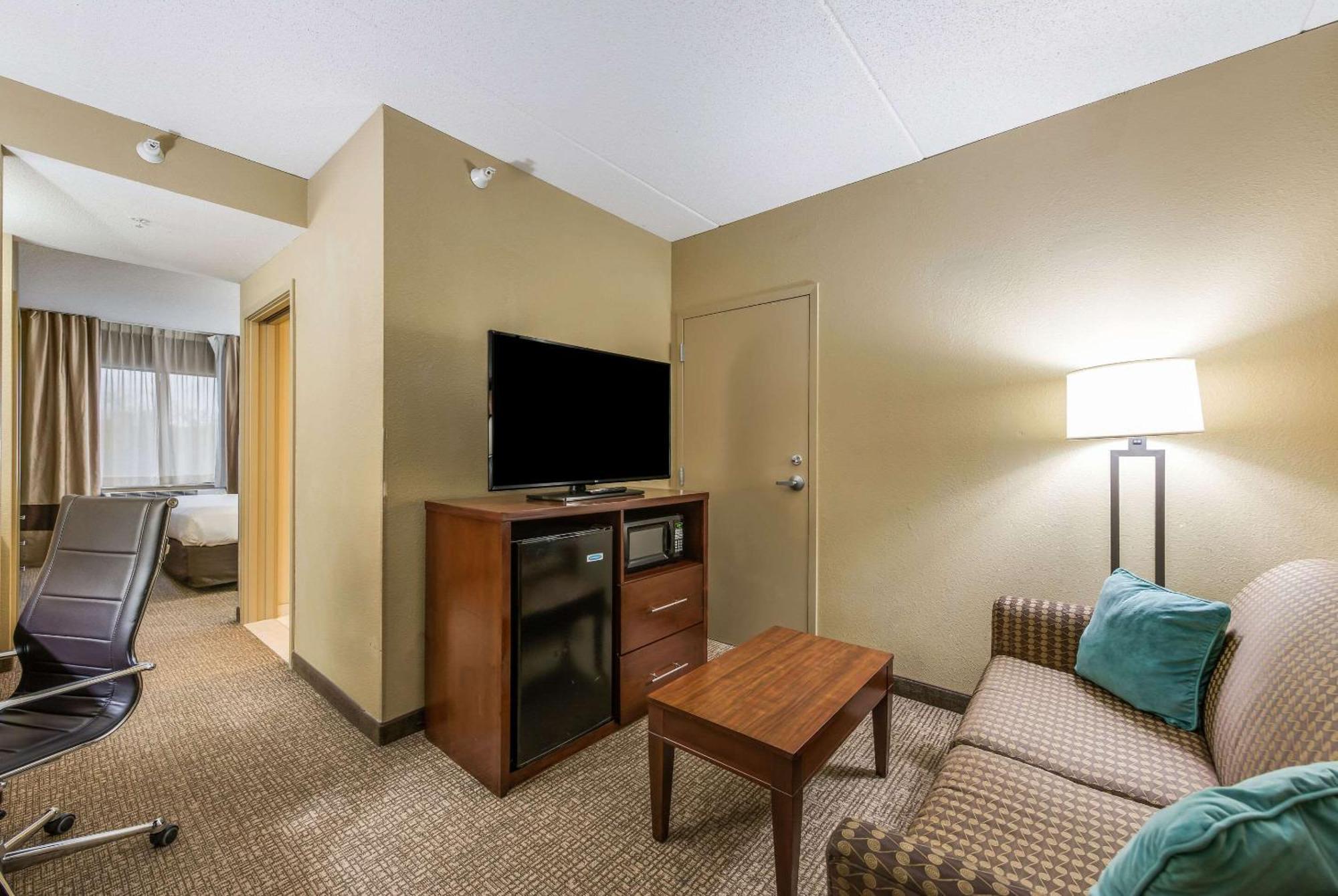 Comfort Suites Chicago O'Hare Airport Schiller Park Ngoại thất bức ảnh